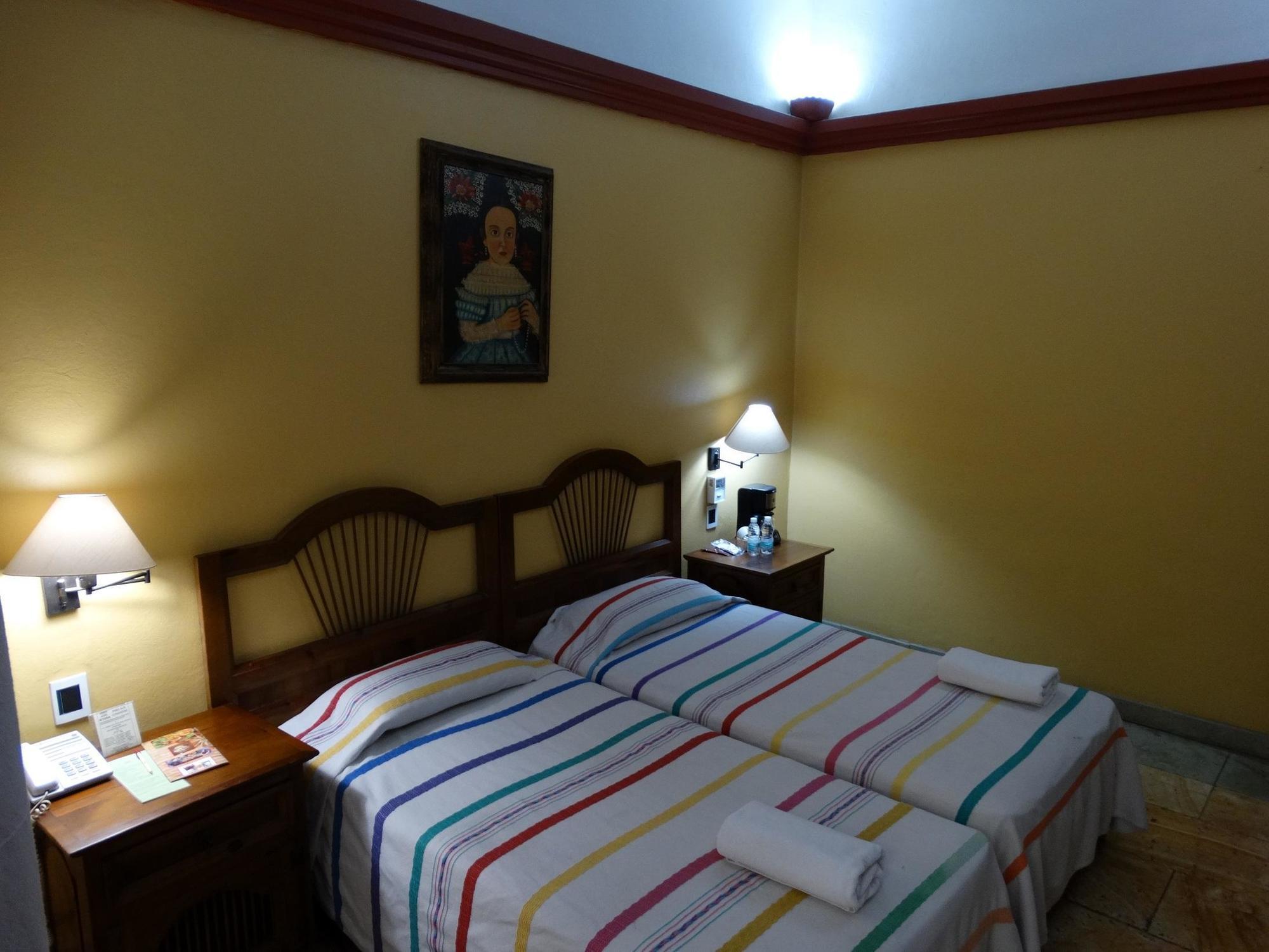 Hotel Aitana Oaxaca Kültér fotó