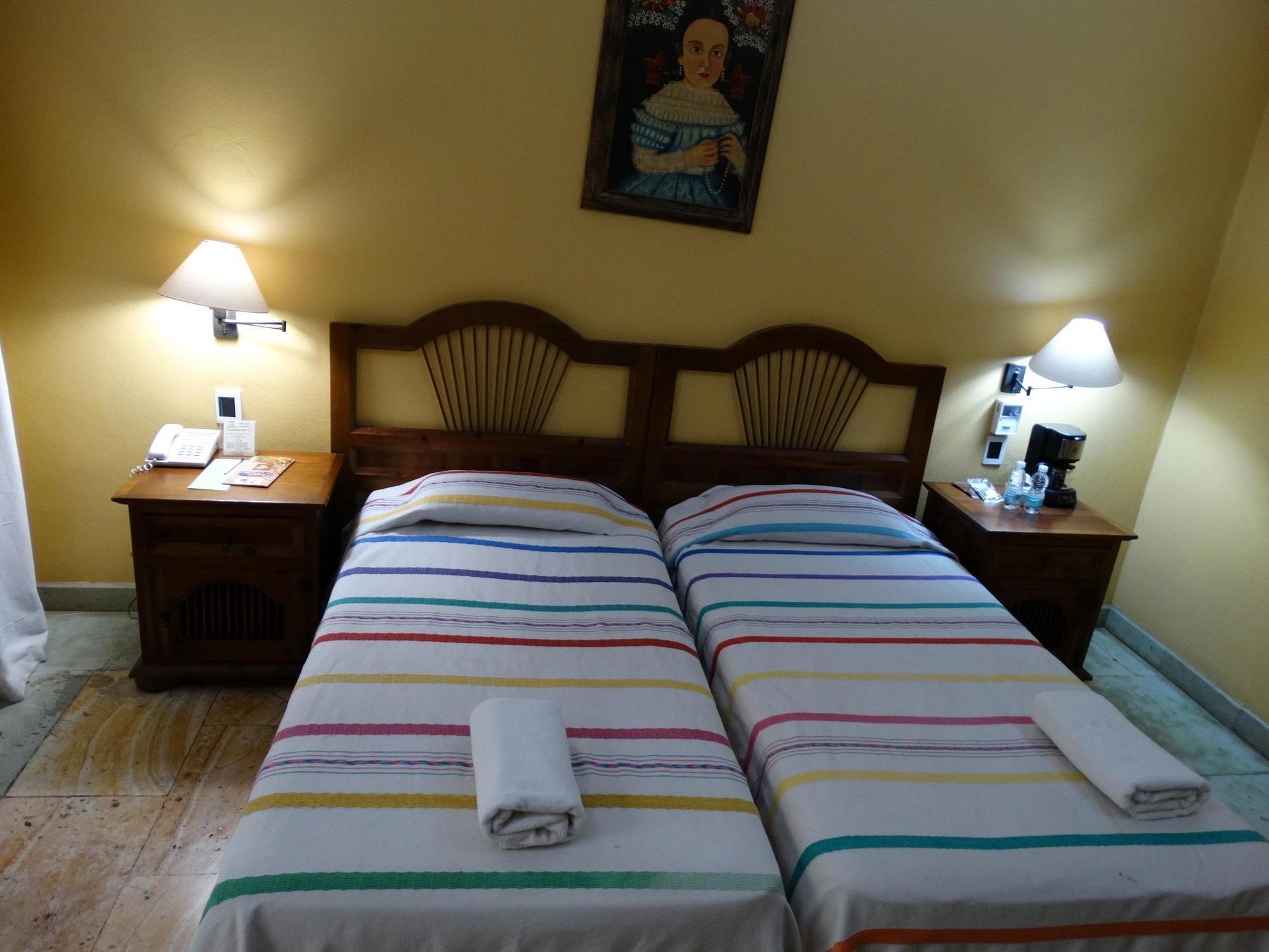 Hotel Aitana Oaxaca Kültér fotó