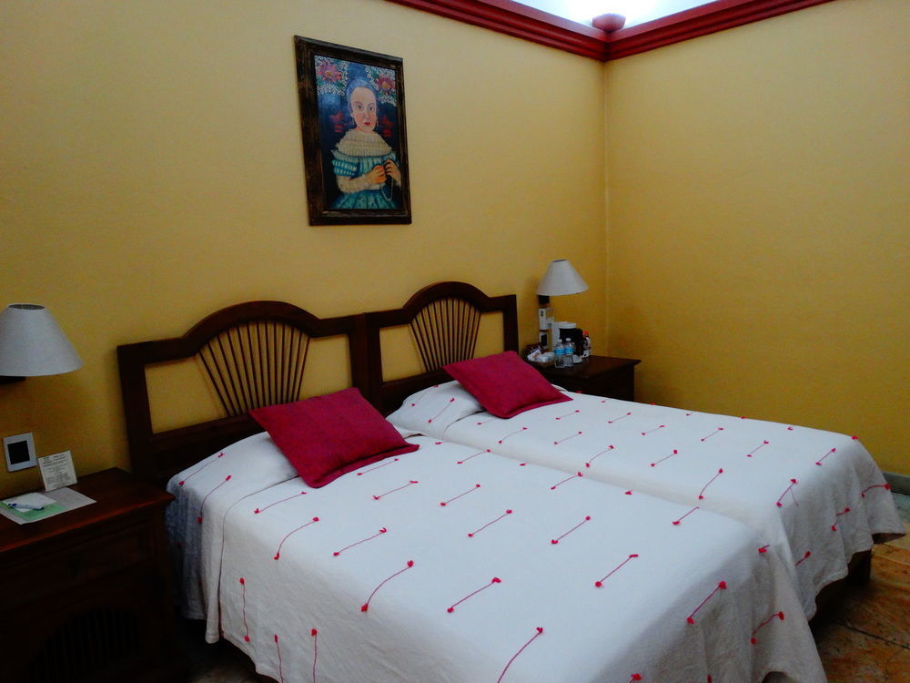 Hotel Aitana Oaxaca Kültér fotó